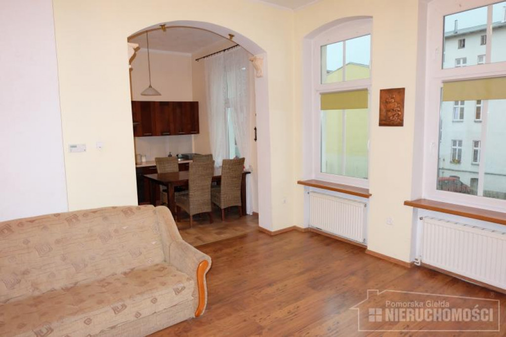 Duża kawalerka w ścisłym centrum na sprzedaż!