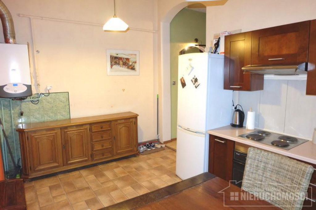 Duża kawalerka w ścisłym centrum na sprzedaż!