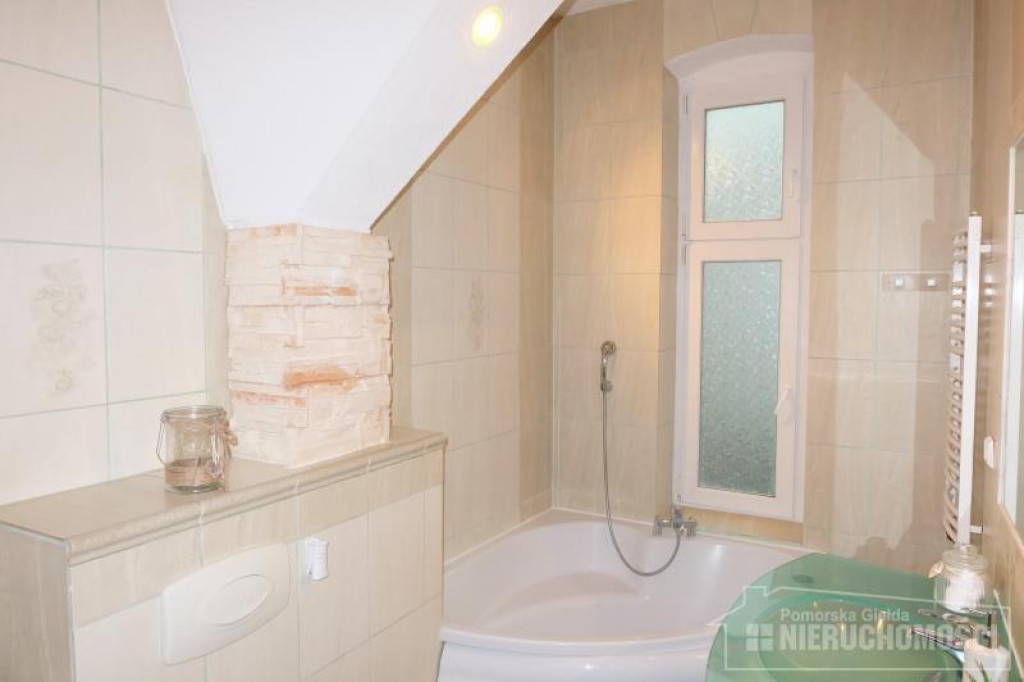 Duża kawalerka w ścisłym centrum na sprzedaż!