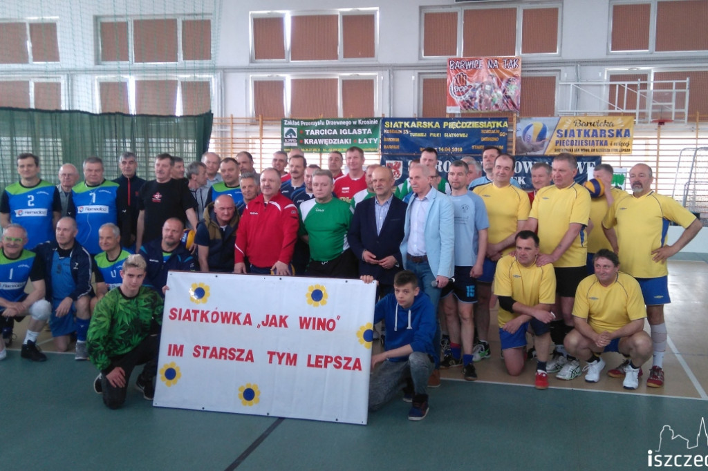 Siatkarska pięćdziesiątka i więcej