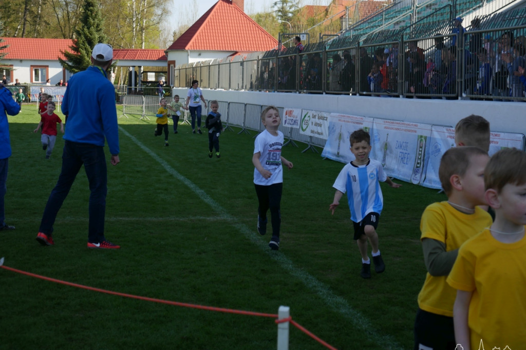 Wystartował 35 Bieg uliczny memoriał Winanda Osińskiego w Szczecinku