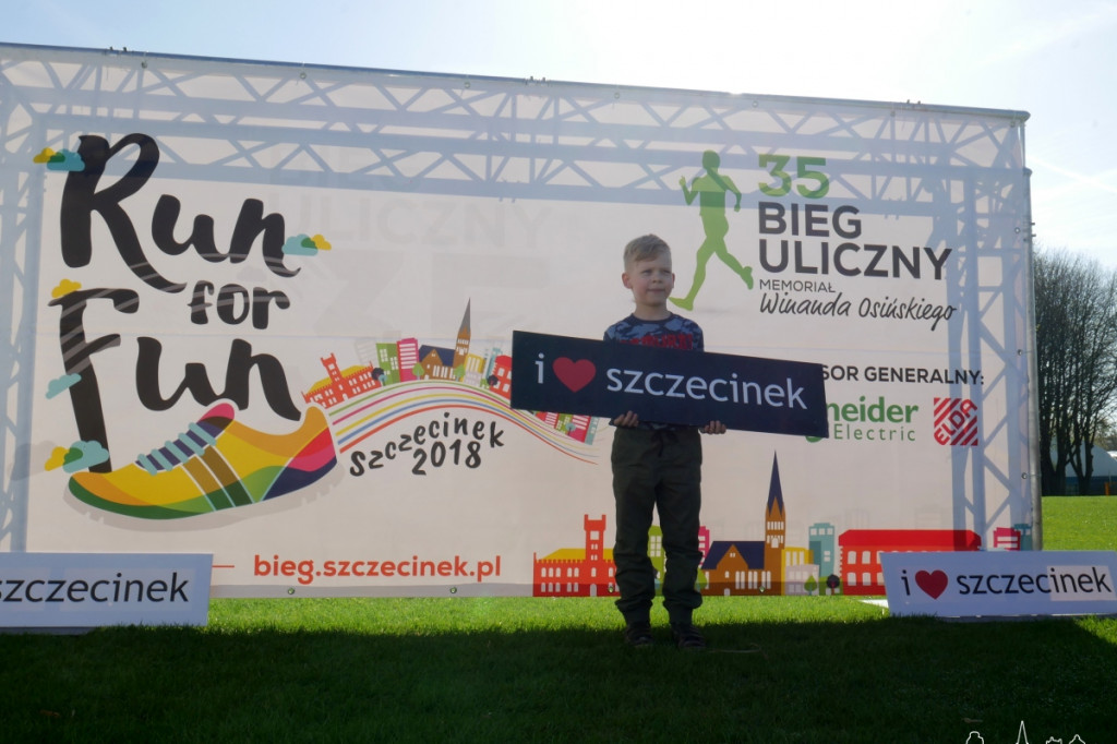 Wystartował 35 Bieg uliczny memoriał Winanda Osińskiego w Szczecinku