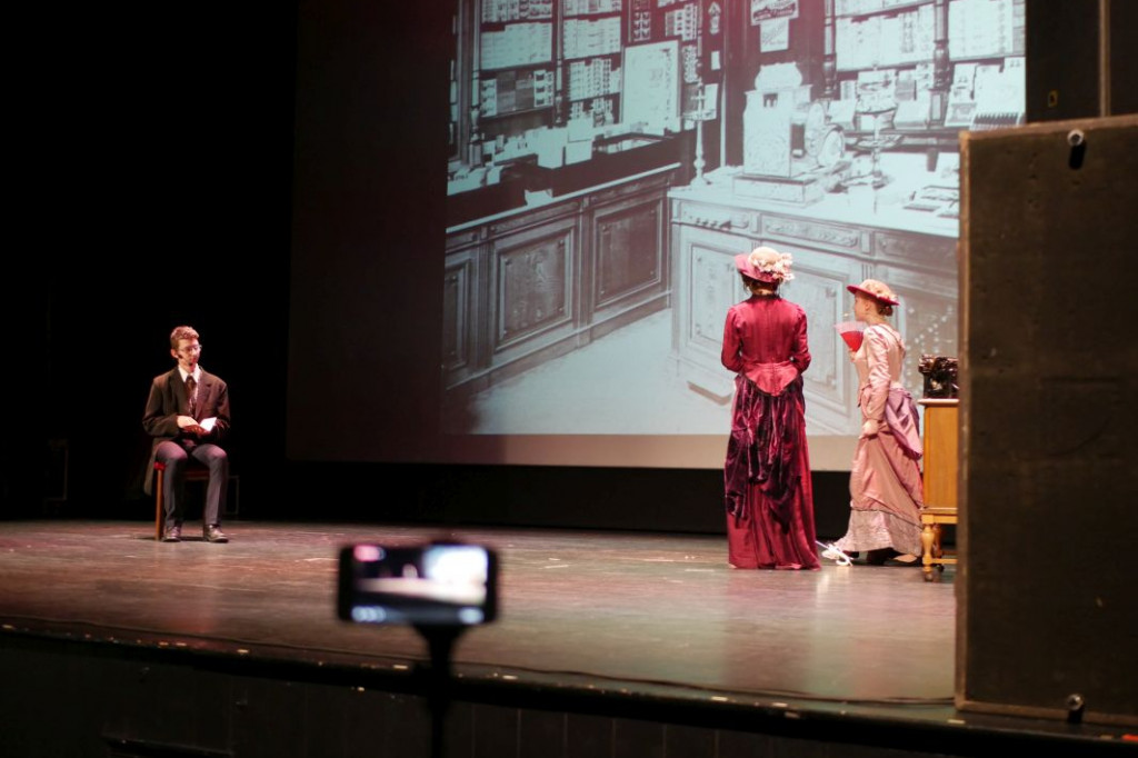 Fenomenalny spektakl wystawiony przez młodzież z 