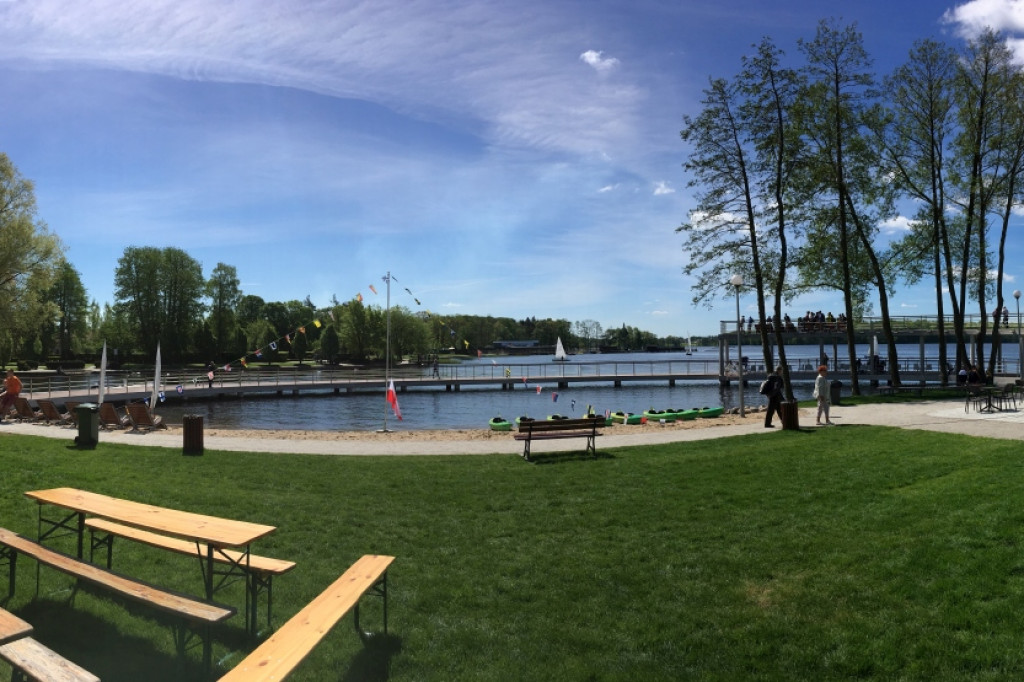 Szczecinek. Majówka przed Zamkiem. Nowy sezon wodniacki, nowy pomost i wiele atrakcji [WIDEO]