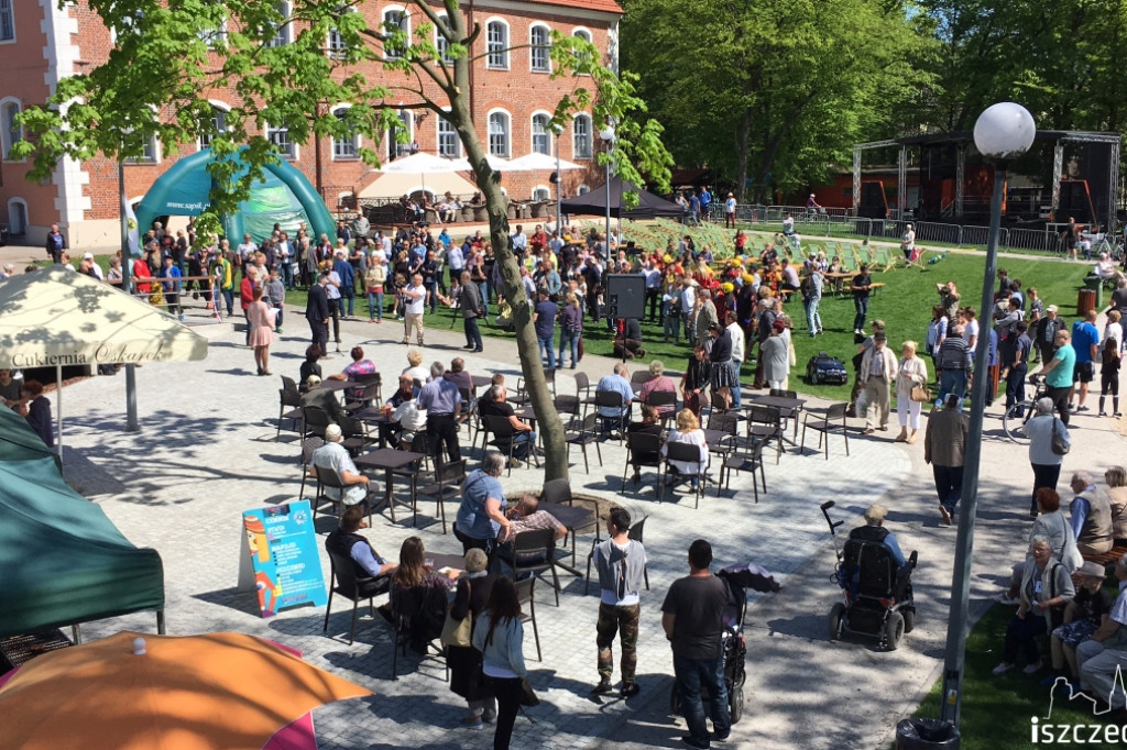 Szczecinek. Majówka przed Zamkiem. Nowy sezon wodniacki, nowy pomost i wiele atrakcji [WIDEO]