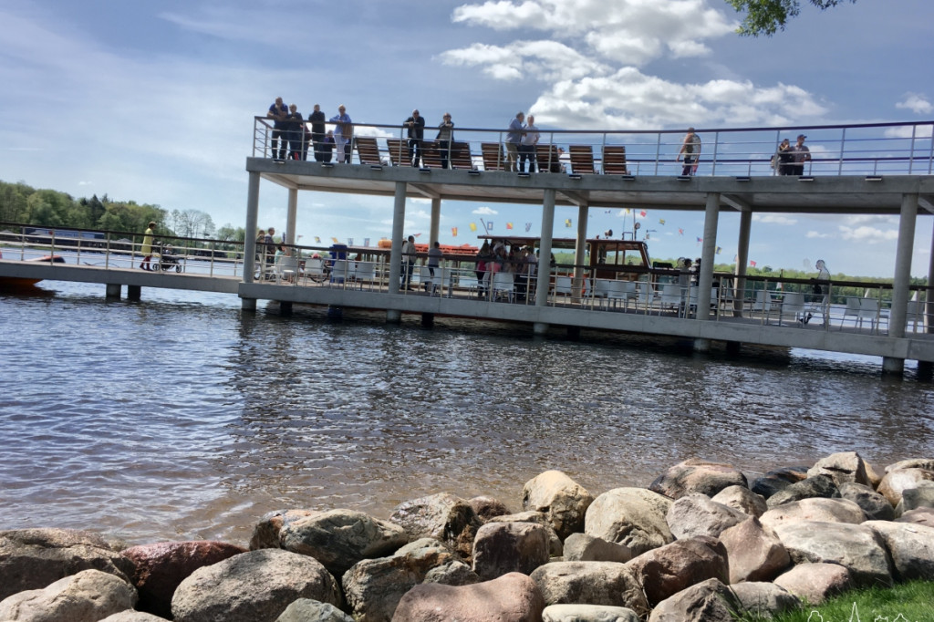 Szczecinek. Majówka przed Zamkiem. Nowy sezon wodniacki, nowy pomost i wiele atrakcji [WIDEO]