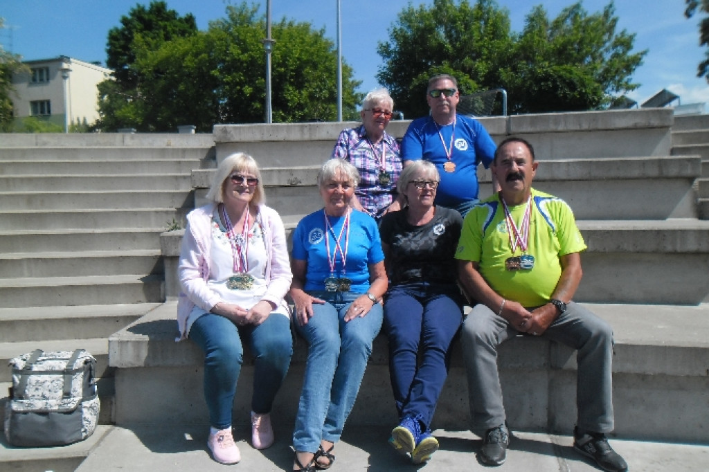 PŁYWANIE. 19 medali szczecineckich mastersów