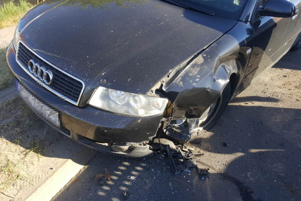 Przyczepa odczepiła się hyundaia i uderzyła w nadjeżdżające auto