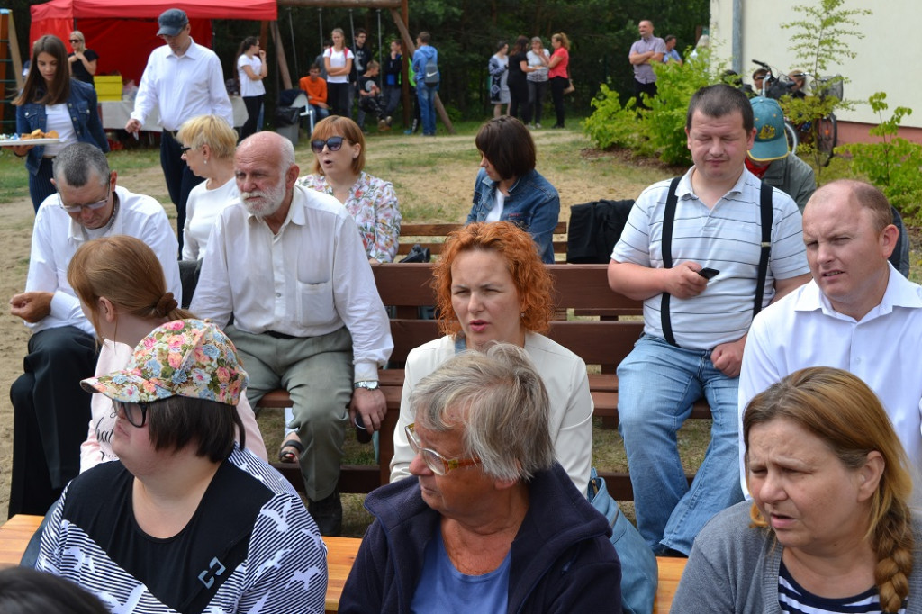 K.Berezowski: Dom Samopomocy we Gwdzie. Zagłosowali za mamami!