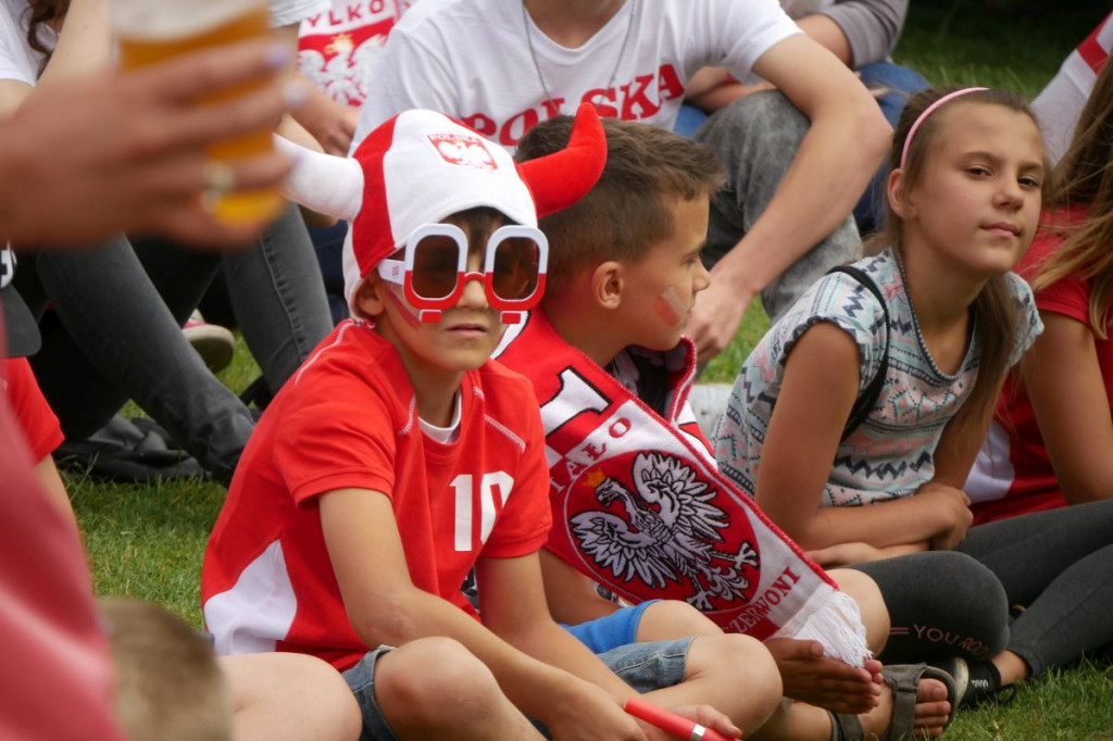 Strefa Kibica w Szczecinku. Mecz Polska - Senegal
