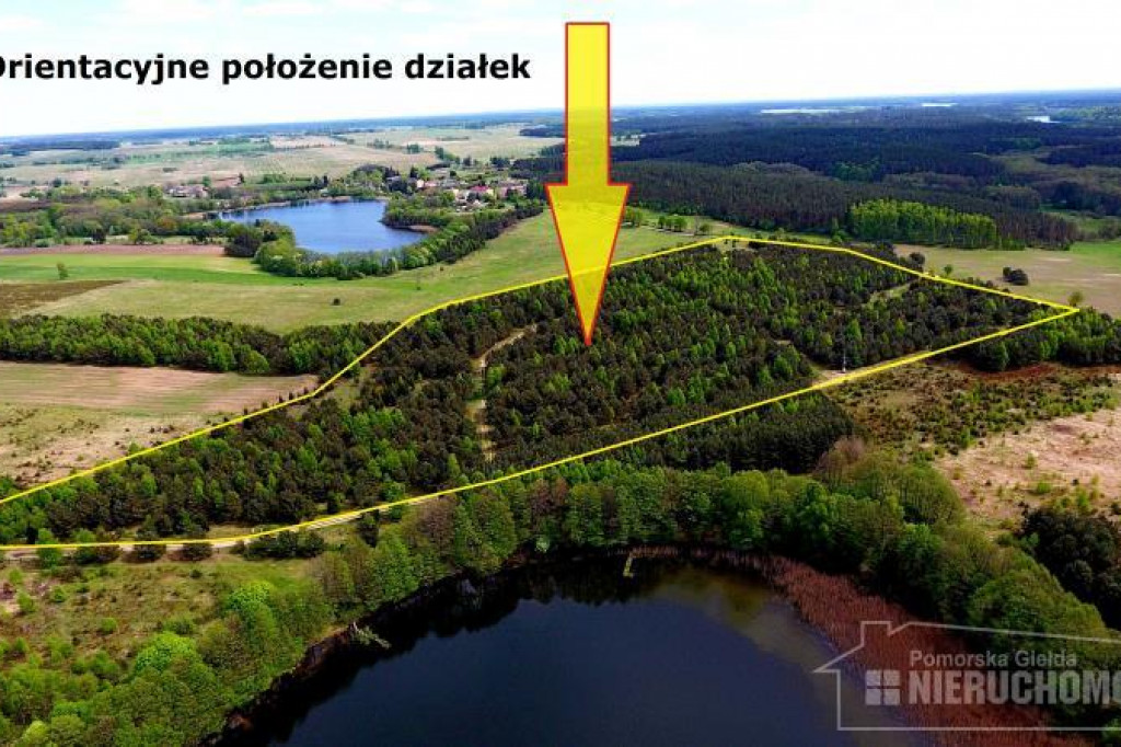 NA SPRZEDAŻ. Kompleks uzbrojonych działek budowlanych położonych między dwoma jeziorami