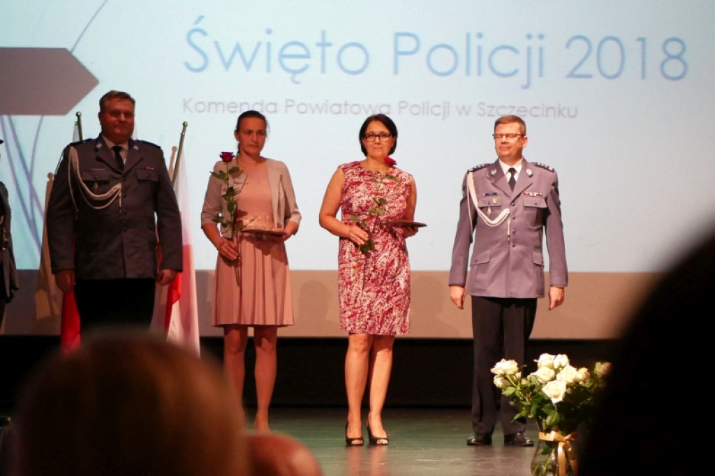 Święto Policji. Wyróżnienia, awanse, podziękowania [WIDEO, FOTO]