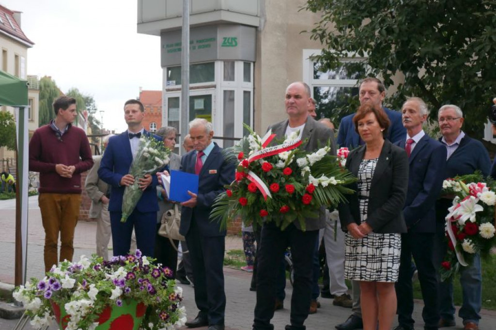 38 lat temu podpisano Porozumienia Sierpniowe. Dziś obchodzimy Dzień Solidarności i Wolności [WIDEO]