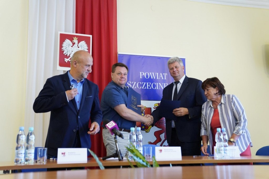 Mikrobusy do przewozu osób niepełnosprawnych trafią do gminy Szczecinek i Borne Sulinowo