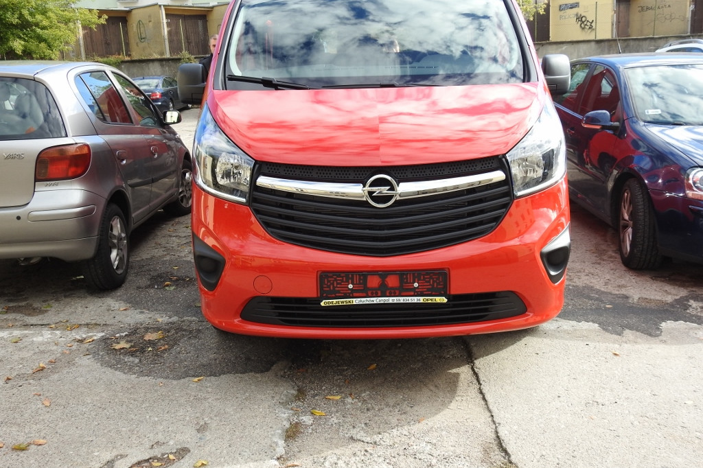 Opel Vivaro dla Zespołu Szkół Technicznych