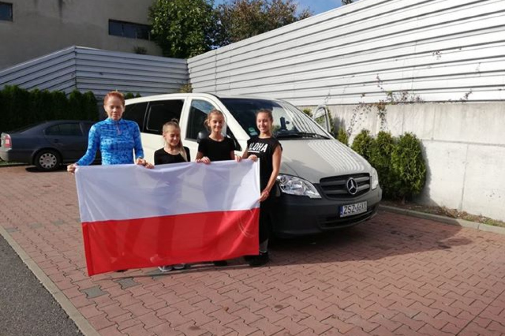 Zawodniczki AKS Darzbór Szczecinek w drodze na Mistrzostwa Europy w Serbii