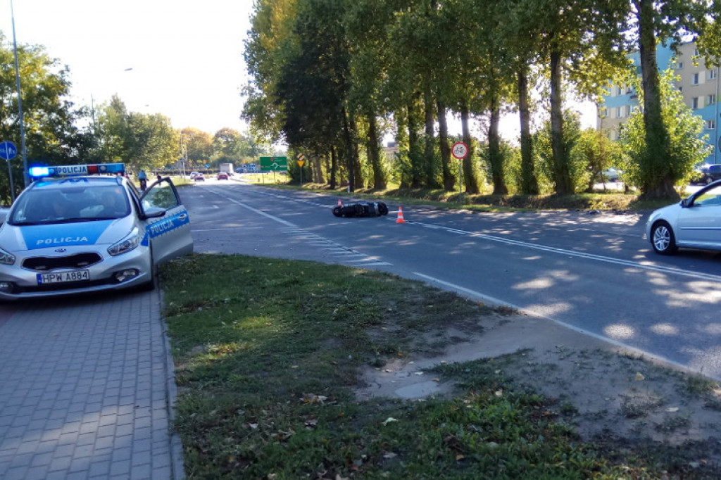 Wypadek ze skuterem obok Biedronki