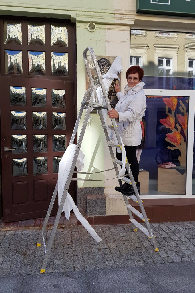 Wiesław Adamski - odsłonięcie pamiątkowej tablicy