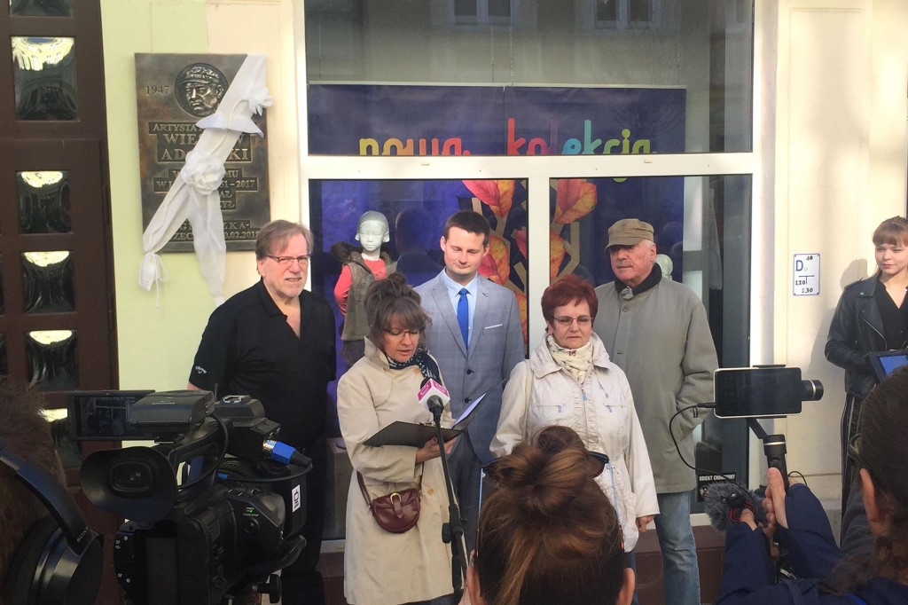 Wiesław Adamski - odsłonięcie pamiątkowej tablicy