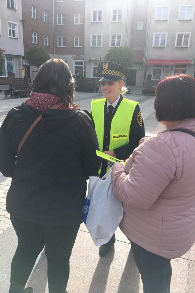Z odblaskami bezpieczniej - Akcja straży miejskiej