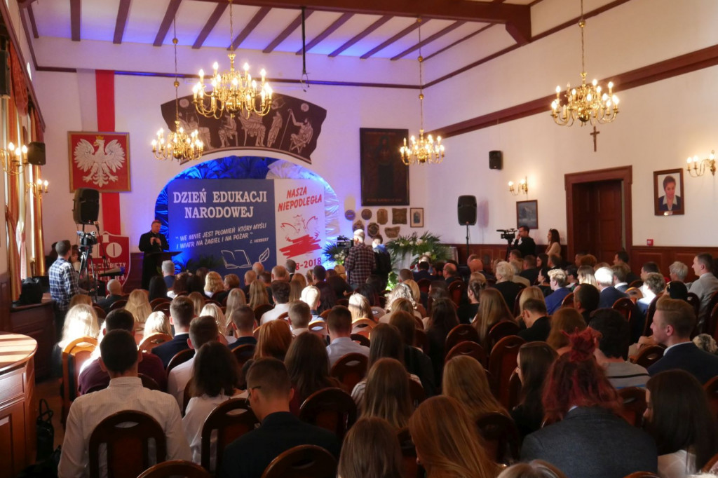 Dzień Nauczyciela w I LO im. Księżnej Elżbiety w Szczecinku