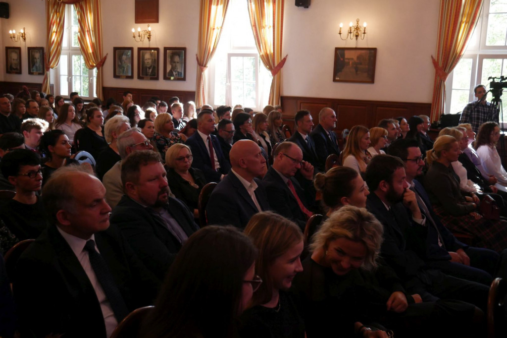 Dzień Nauczyciela w I LO im. Księżnej Elżbiety w Szczecinku