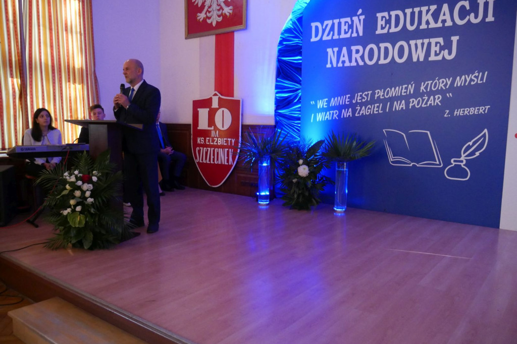 Dzień Nauczyciela w I LO im. Księżnej Elżbiety w Szczecinku