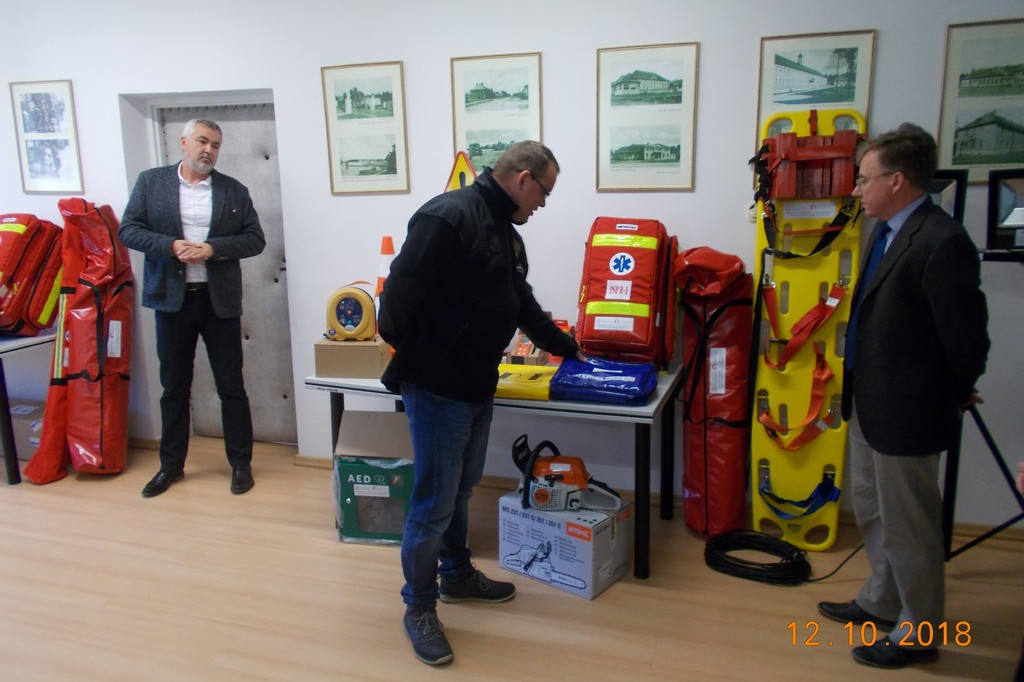 Nowy sprzęt dla borneńskich strażaków