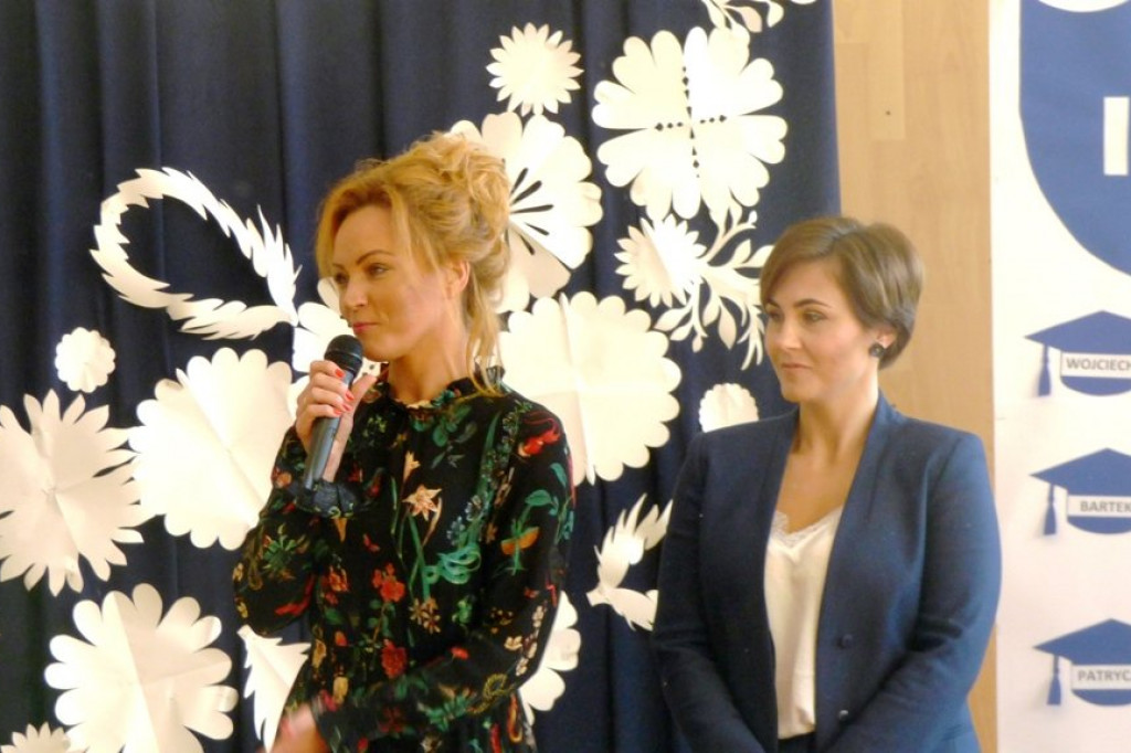 Uroczystość ślubowania klas I w Szkole Podstawowej nr 7 im. Noblistów Polskich w Szczecinku.