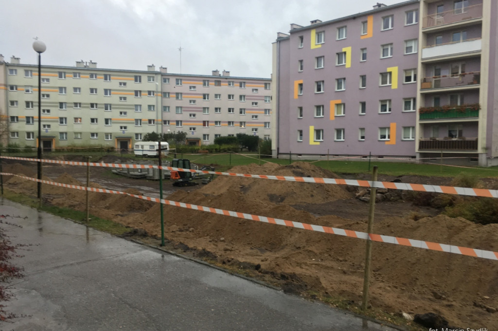 Przy Połczyńskiej budują nowe boiska