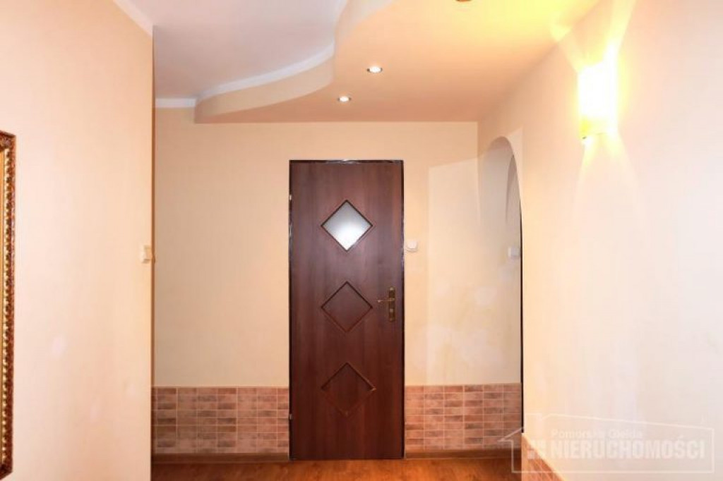 4-POKOJOWE MIESZKANIE Z LOGGIĄ I GARAŻEM BLISKO CENTRUM MIASTA! SPOKOJNA OKOLICA