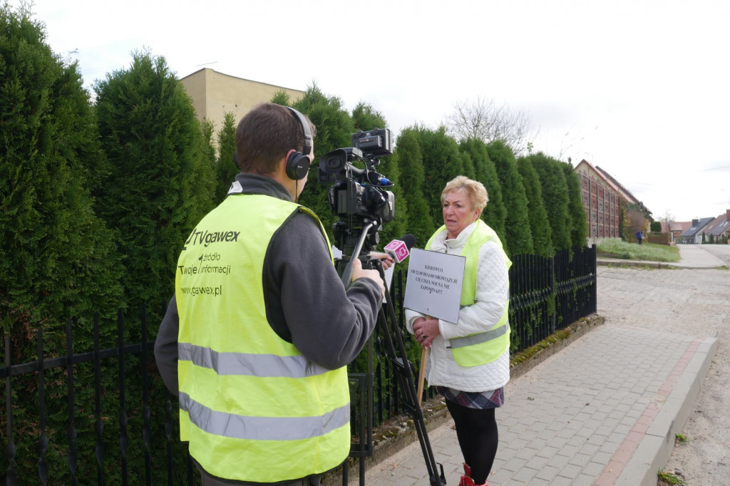 Blokada drogi Parsęcko - Protest przeciwko nadmiernej prędkości i ilości ciężarówek.
