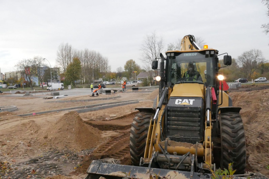 Cmentarz Szczecinek ciepły październik 2018