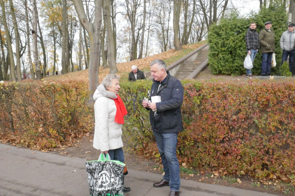 Cmentarz 1 listopada 2018 Szczecinek