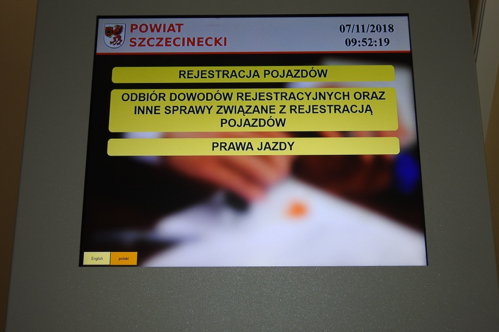 W starostwie uruchomiono elektroniczny system kolejkowy