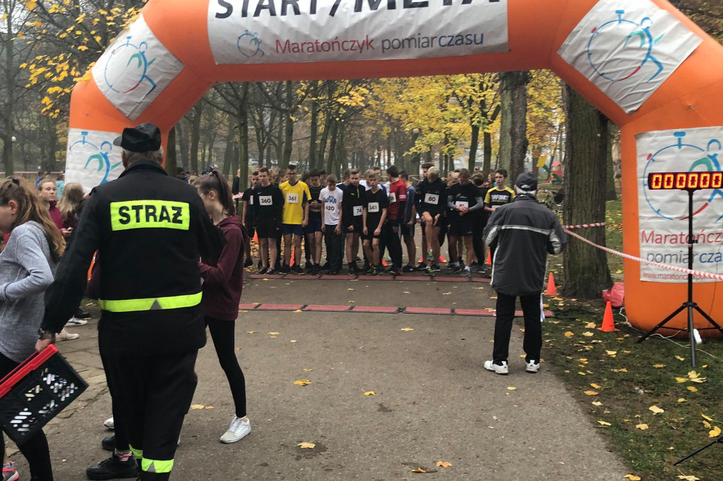 XX Bieg Niepodległości w Czarnkowie - Worek medali MKP Szczecinek