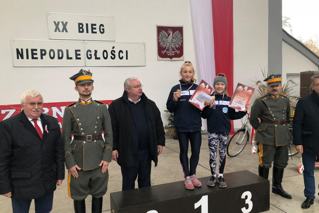 XX Bieg Niepodległości w Czarnkowie - Worek medali MKP Szczecinek