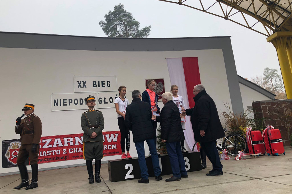 XX Bieg Niepodległości w Czarnkowie - Worek medali MKP Szczecinek