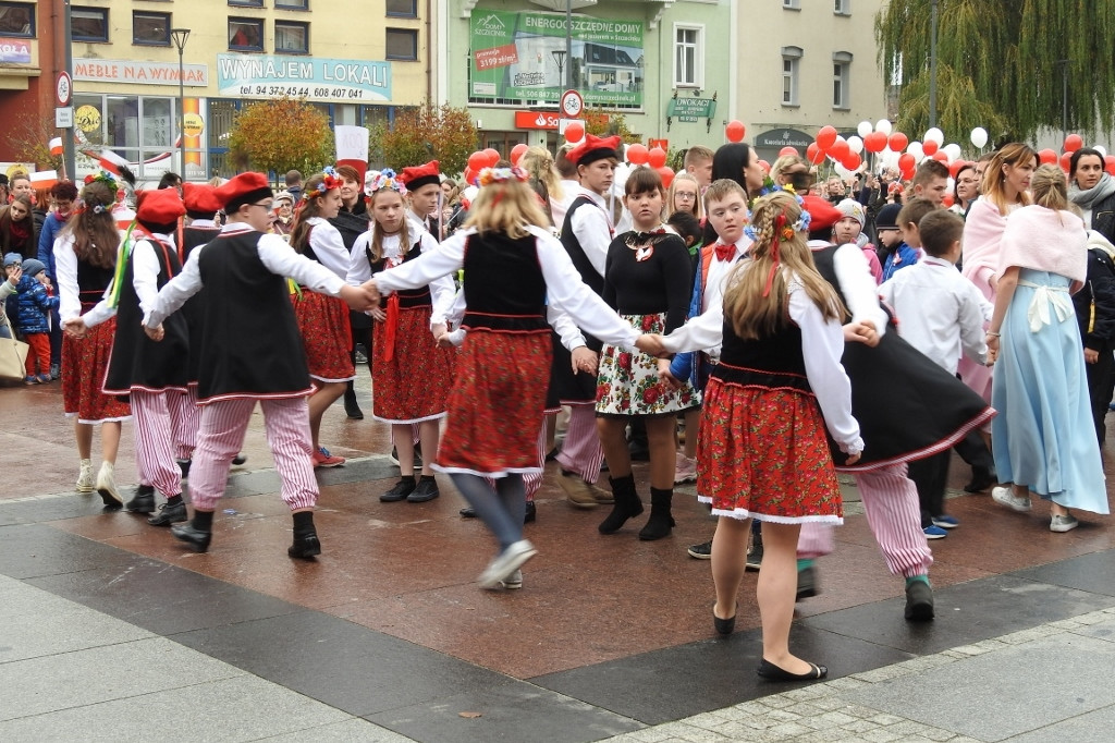 Polonez dla Niepodległej