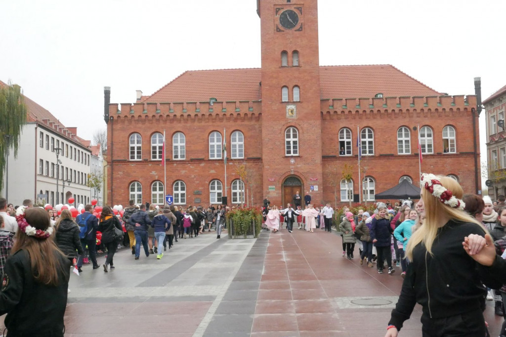 Polonez dla Niepodległej