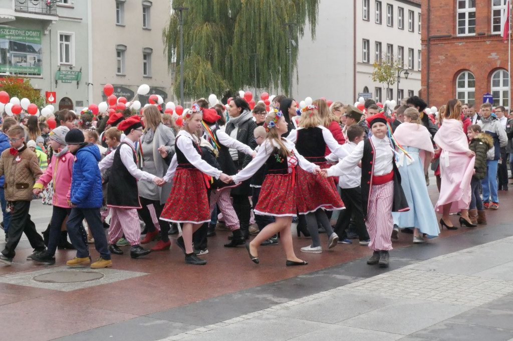 Polonez dla Niepodległej