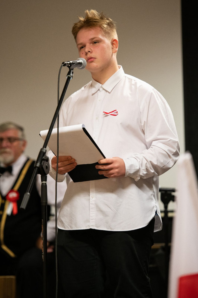 Borneńska wieczornica