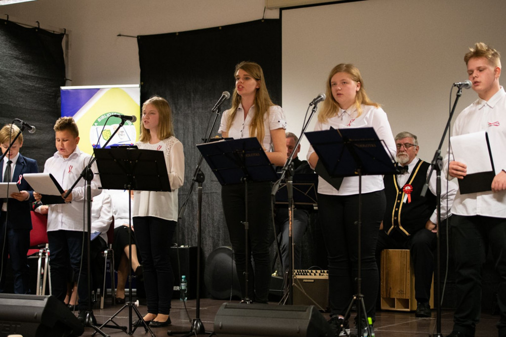 Borneńska wieczornica