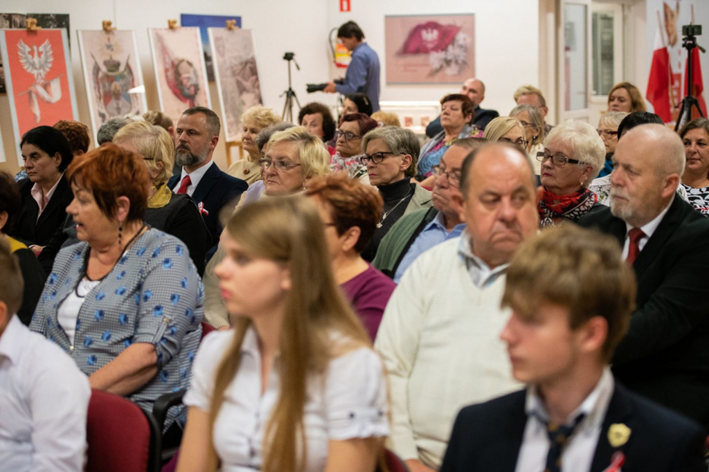 Borneńska wieczornica