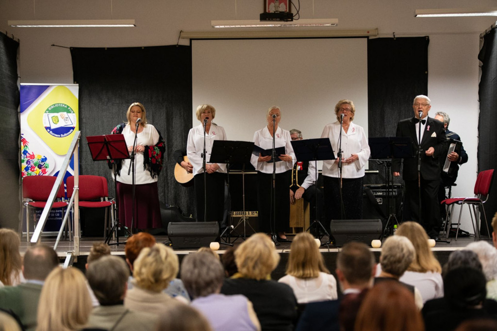 Borneńska wieczornica