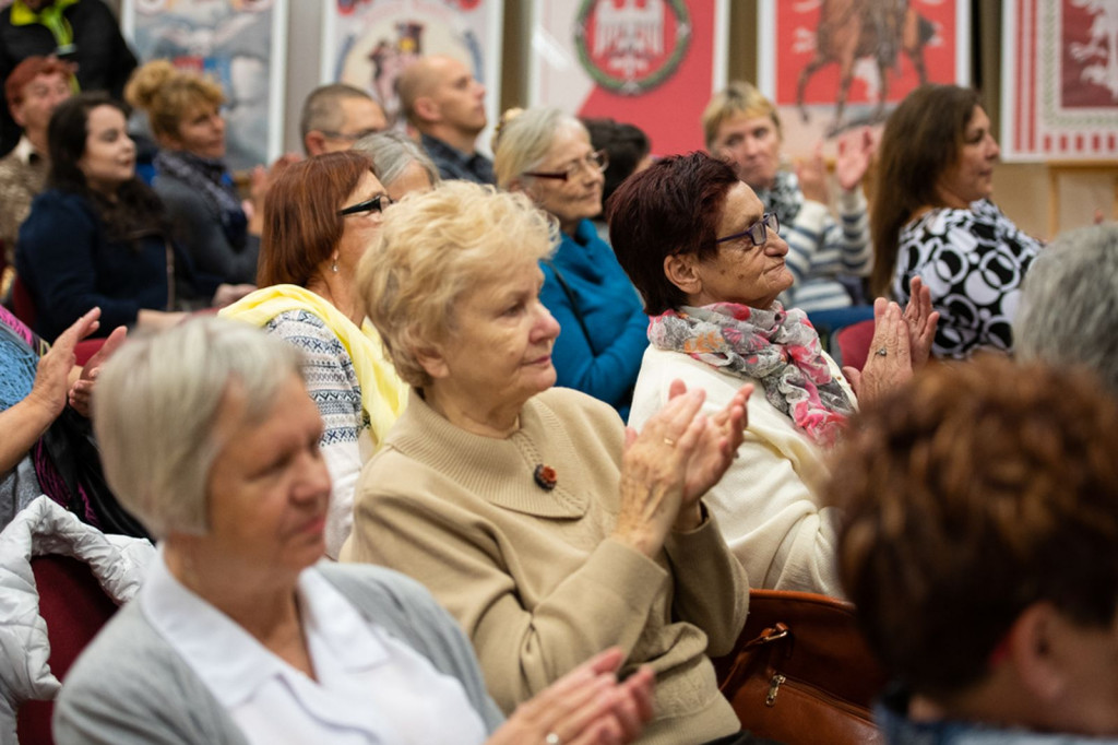 Borneńska wieczornica