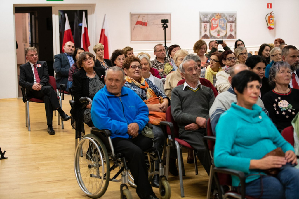 Borneńska wieczornica