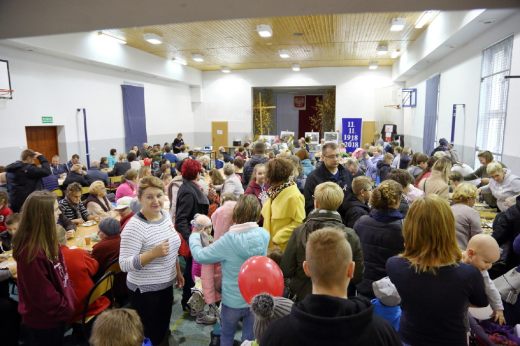 Łubowo dla Niepodległej w 100- lecie odzyskania niepodległości