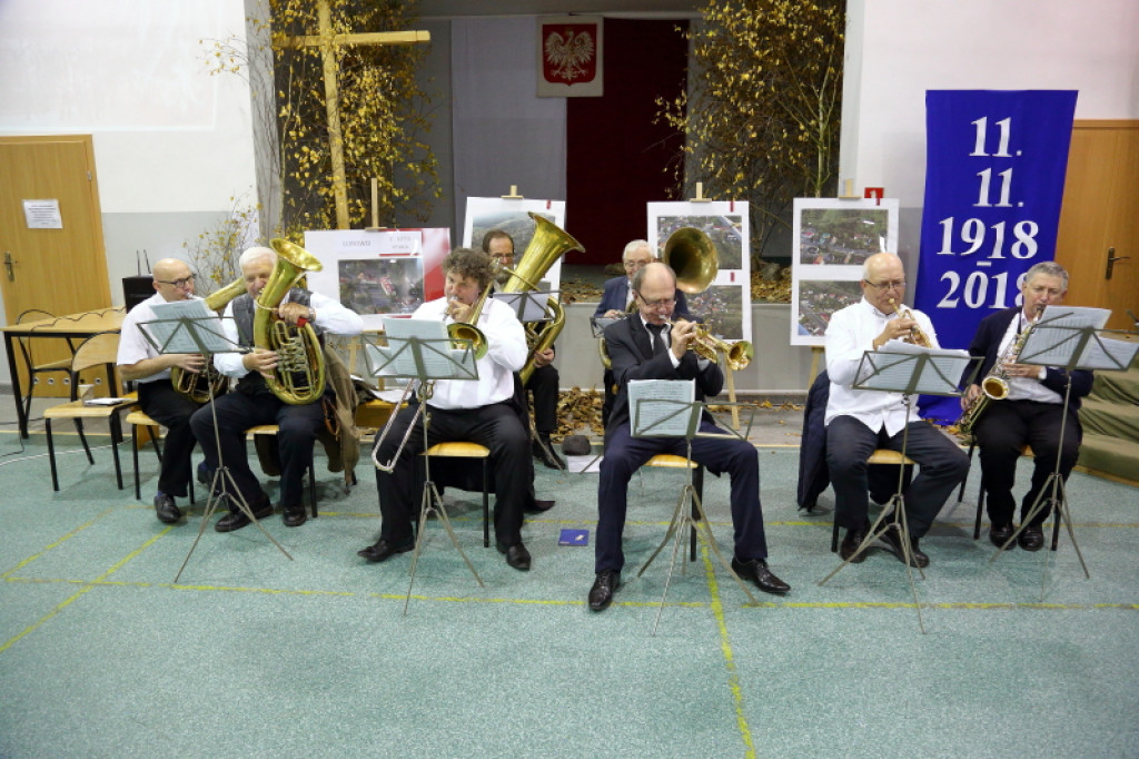 Łubowo dla Niepodległej w 100- lecie odzyskania niepodległości