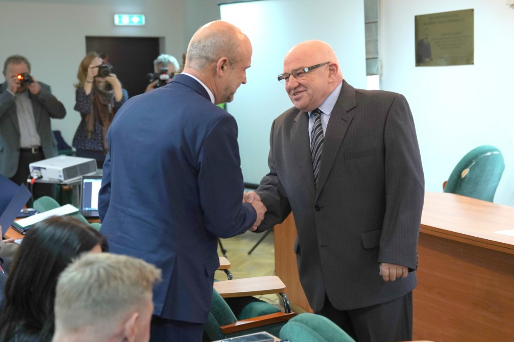 Inauguracyjna sesja Rady Powiatu Szczecineckiego